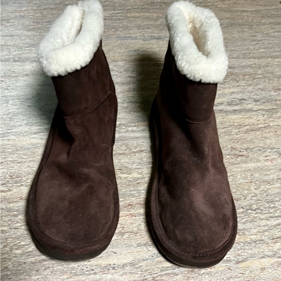 Michael Kors MK ankle boots w/ genuine sheep fur lining - Picture 2 of 14